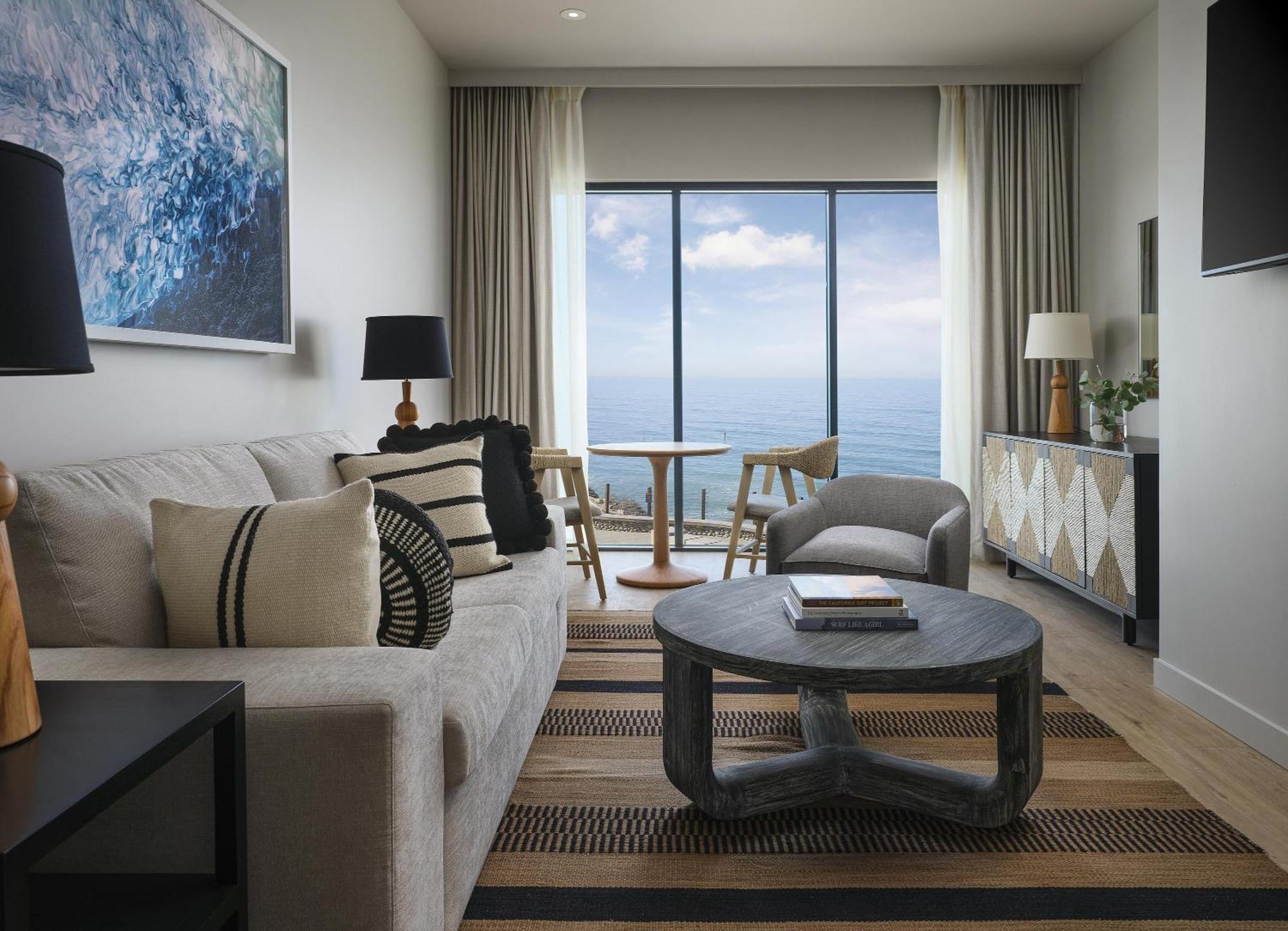 One-Bedroom Suite Ocean View,1758826619:JPEG